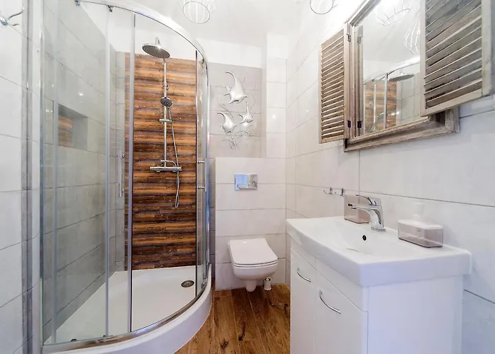 Sun & Nad Strumieniem Nadrzeczna 3d I 3e - Centrum 300m Apartment *